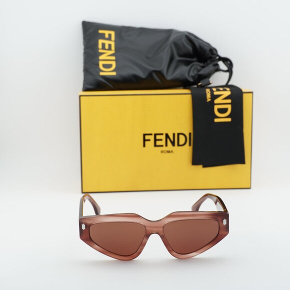 Fendi FE40163U 74S Sunglasses Striped Pink Cat Eye Frame, Red Lenses Fendi FE40163U 74S Sunglasses Striped Pink Cat Eye Frame  main image 2